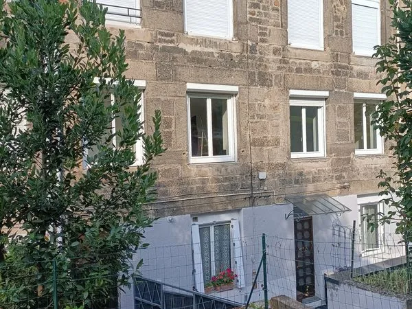 Appartement avec jardin privatif immobilier 