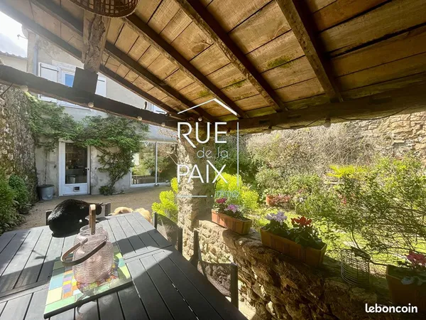Maison 6 pièces 185 m² 