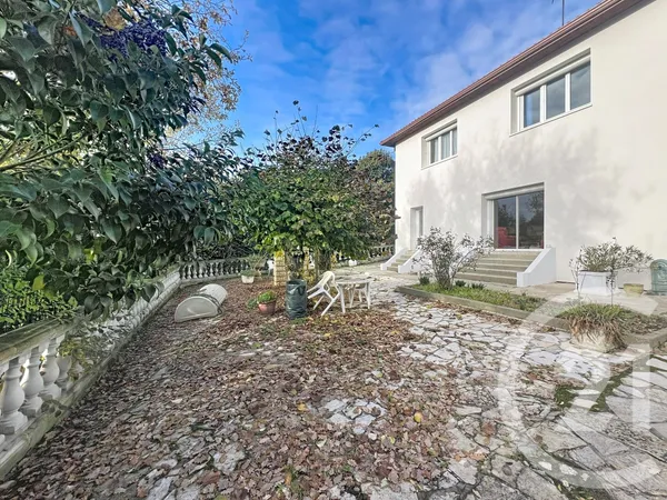 Maison 6 pièces 162 m² 