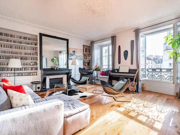PARIS IVe - SAINT-ANTOINE 