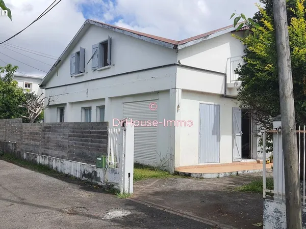 Propriété 6 pièces 100 m² 