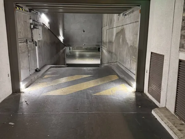 Parking 12 m² 
