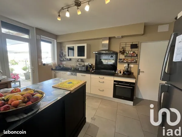 Maison de ville 9 pièces 170 m² 