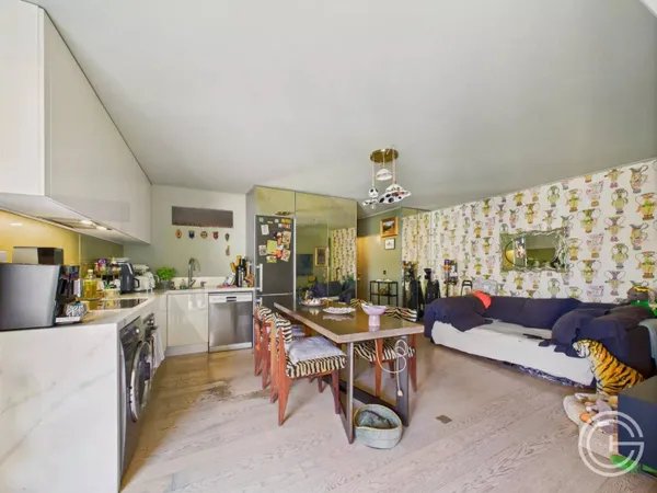 Appartement 2 pièces 52 m² 