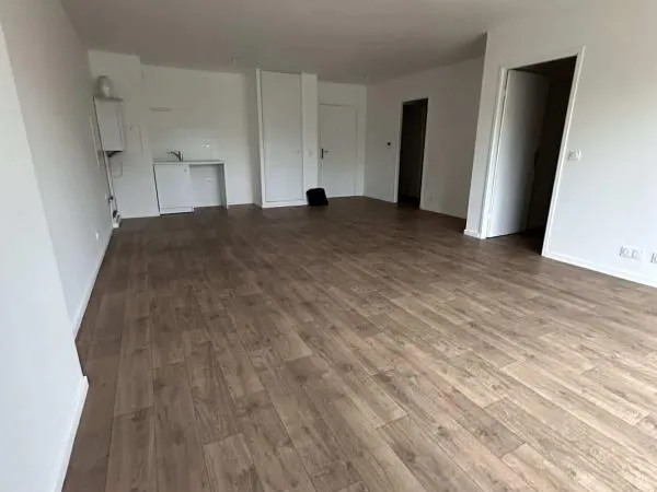 Appartement 4 pièces 82 m² 