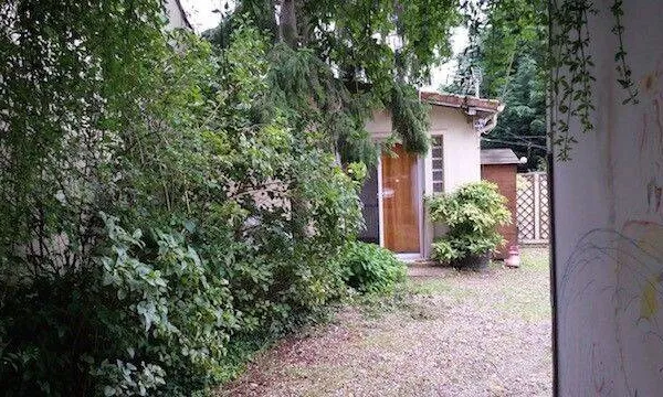 Studio 1 pièce 23 m² 