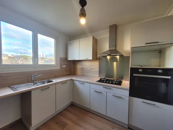Appartement 3 pièces 75 m² 