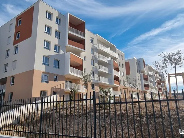4 pieces- 79m² - Marseille 13014 - Quartier Saint-Barthélémy 