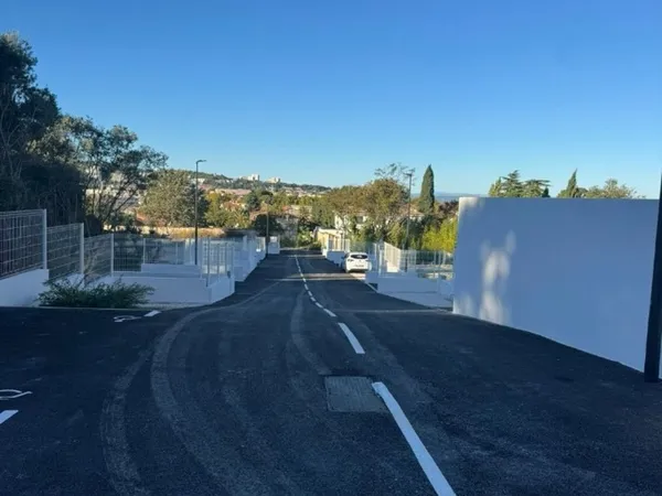 Terrain 574 m² 