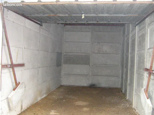 Garage/box 