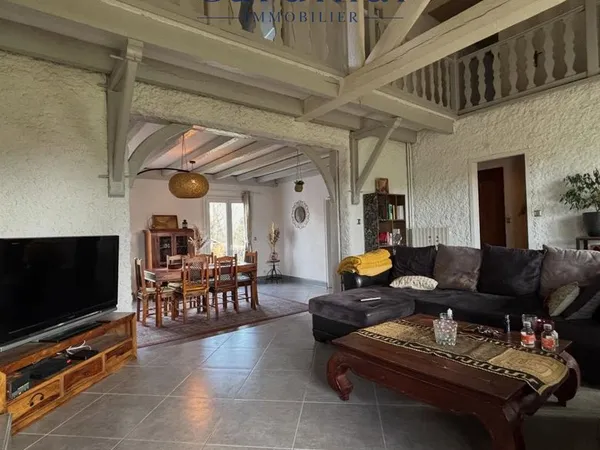 Maison 5 pièces 150 m² 