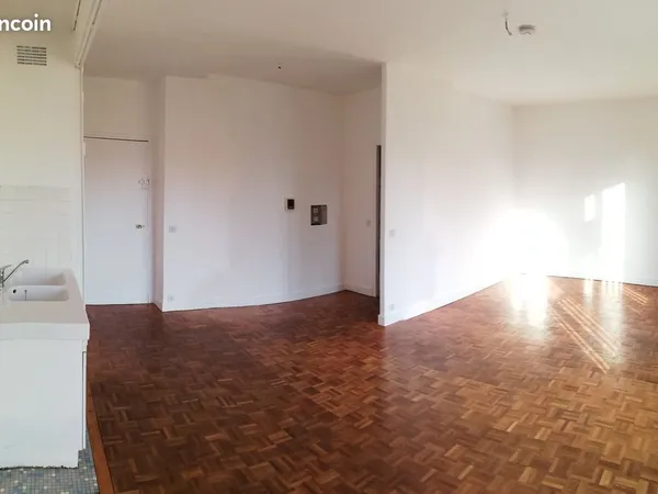 Appartement 1 pièce 33 m² 