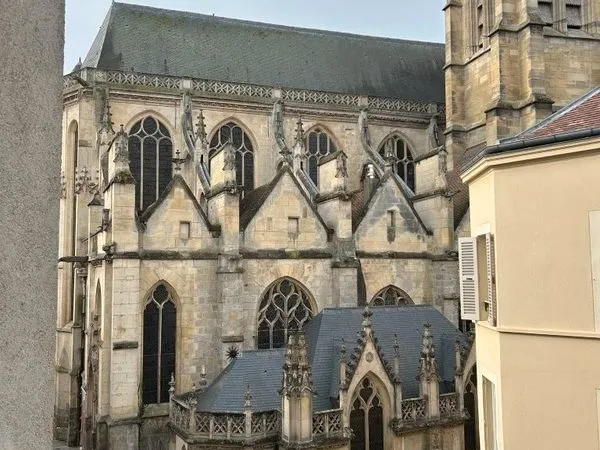 Centre ville de Melun - Charme de l'ancien avec une touche de moderne - bel appartement de 70 m² 