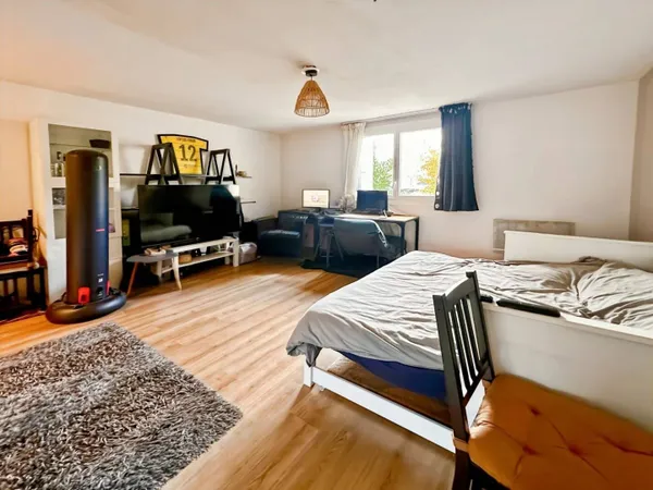 Appartement 1 pièce 31 m² 