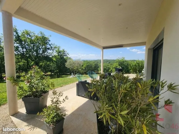 Maison 4 pièces 158 m² 