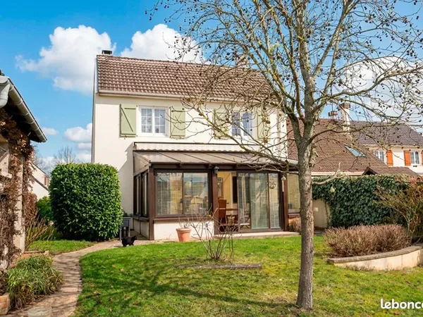 Maison 6 pièces 115 m² 