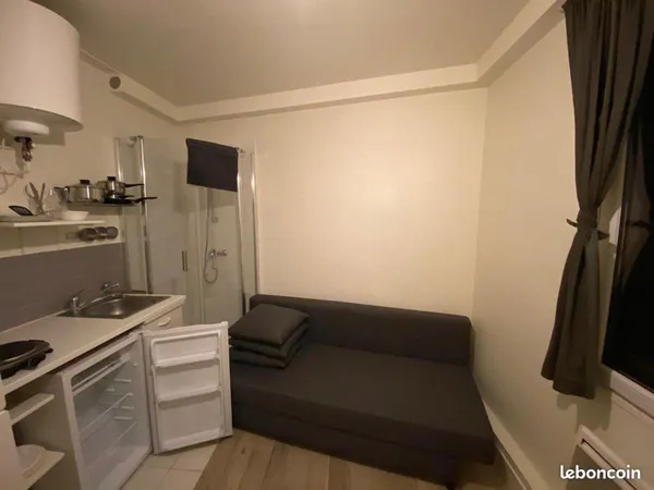 Chambre meublée et équipée - libre de suite - visite le 22 