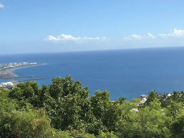 Parcelle 400m² vue mer 