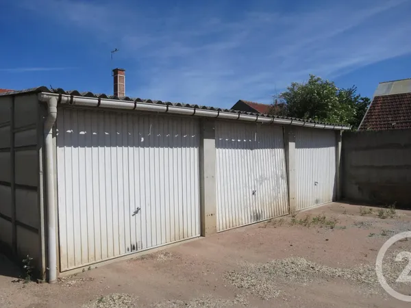 Parking 13 m² 