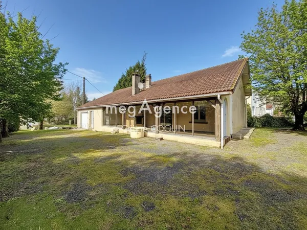 Maison familiale de plain-pied 130 m² - Jardin, véranda et potentiel d'agrandissement - Montendre 