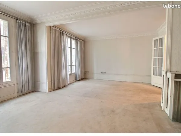 Appartement 4 pièces 82 m² 