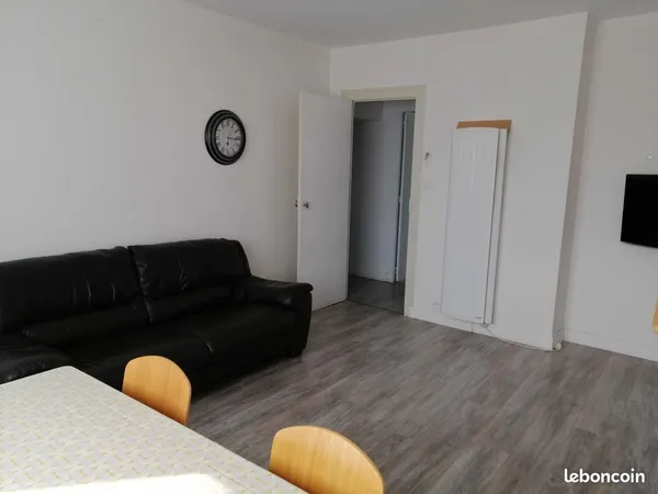 Appartement F3 au centre-ville de Cherbourg 