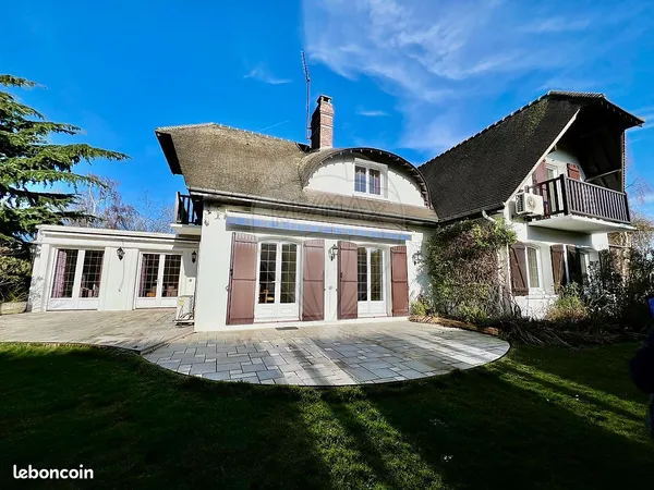 Maison 10 pièces 293 m² 
