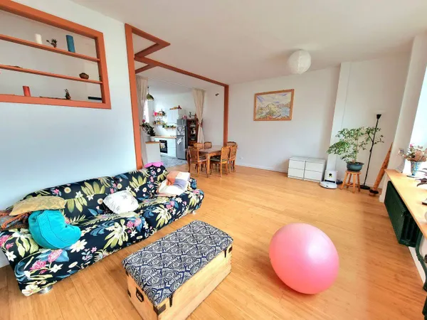Appartement 4 pièces 82 m² 