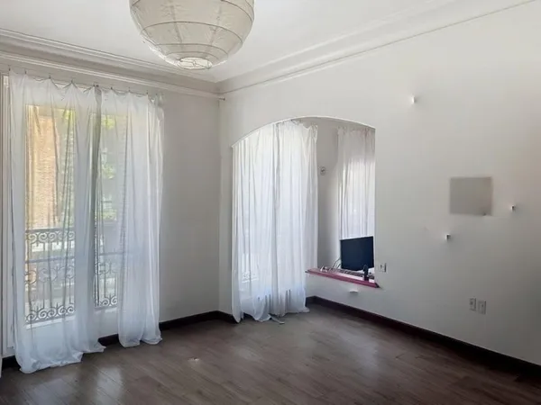 À VENDRE – APPARTEMENT T4 - PARIS 20ᵉ – PROCHE PORTE DES LILAS