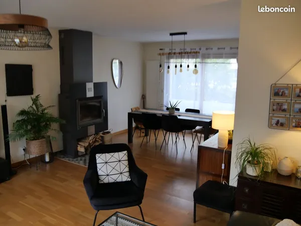 MAISON 7 pièces 137 M2 