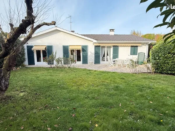 Pavillon 5 pièces 130 m² 