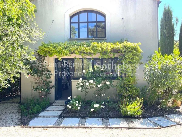 Maison 5 pièces 195 m² 