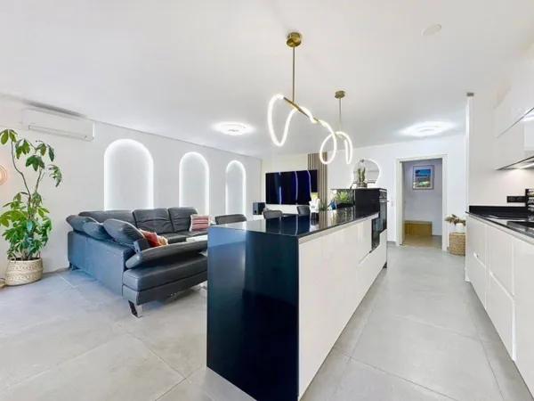 Appartement 3 pièces 69 m² 