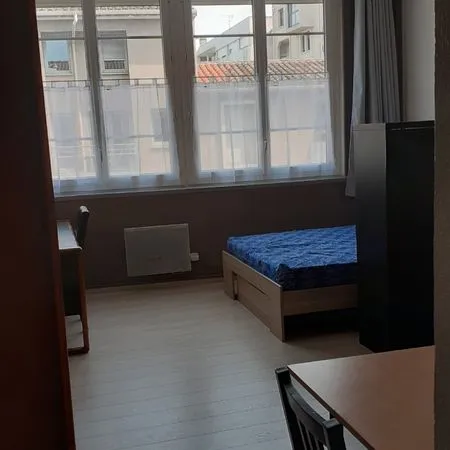 Grand T1 de 31m2 meublé Saint-Michel 