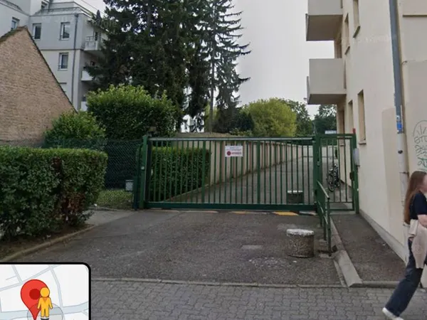 Emplacement Parking 