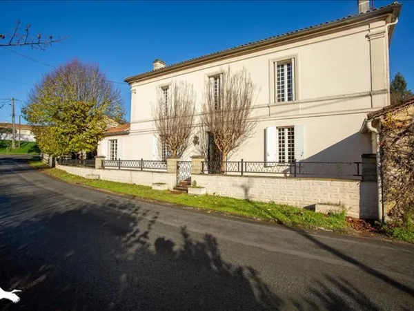 Maison de 5 pièces principales 