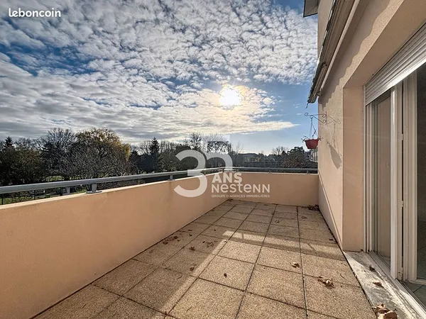 Appartement 3 pièces 82 m² 