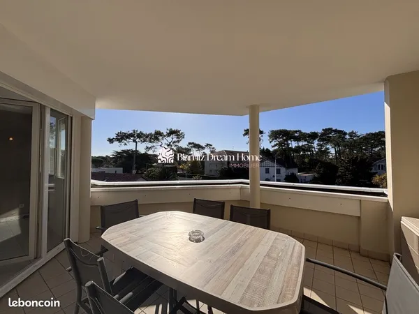 Appartement 3 pièces 77 m² 