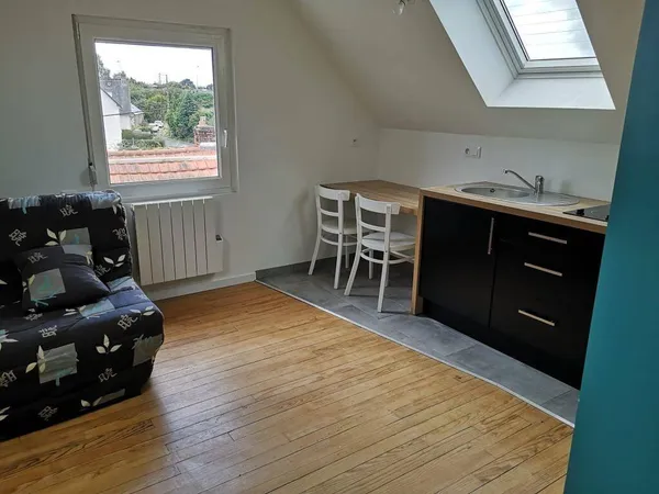 Studio 1 pièce 12 m² 