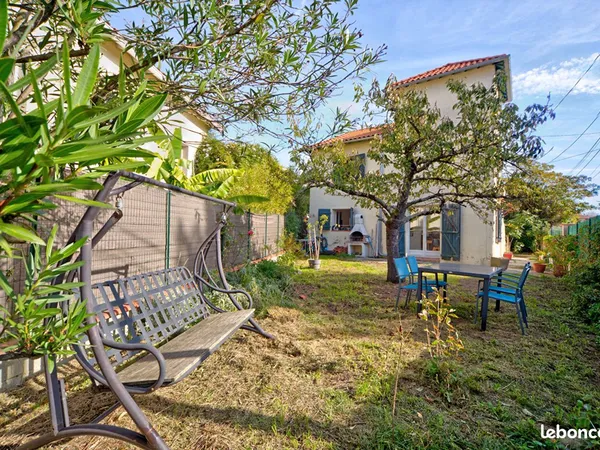 Maison 5 pièces 110 m² 