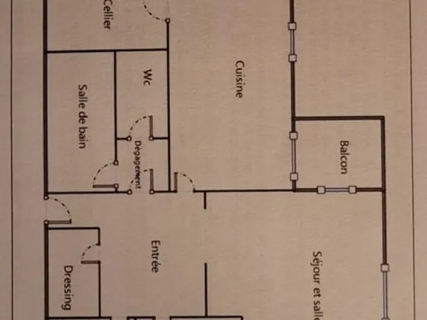 Appartement traverssant f3/f4 quartier Valbertrand 