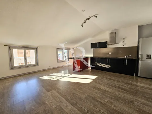 Appartement T2 dernier étage Le Puy-en-Velay 
