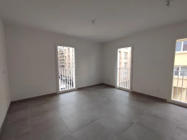 Appartement 1 pièce MARSEILLE 13006 