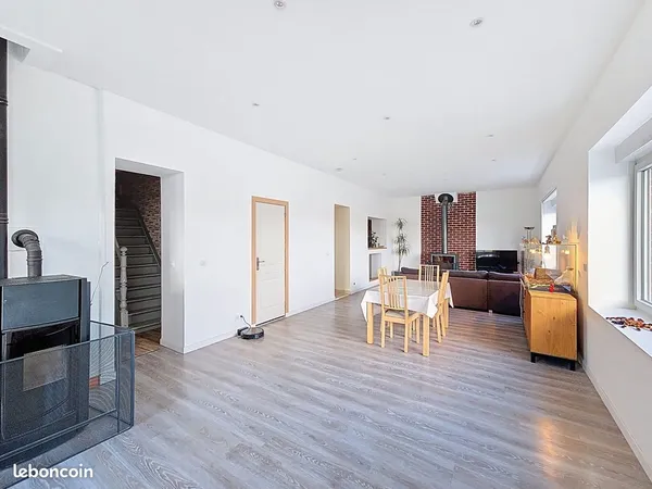 Maison 5 pièces 150 m² 