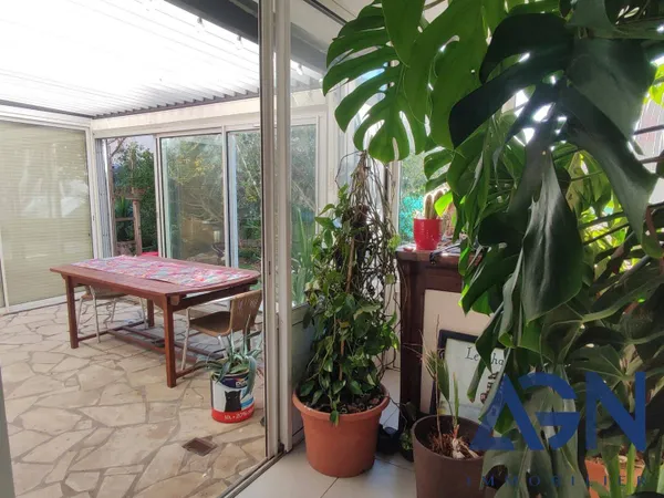 Villa 6 pièces 145 m² 