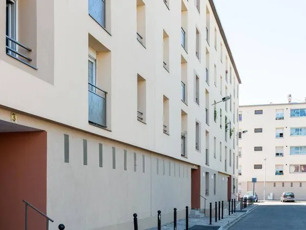 Appartement 3 pièces 64 m² 