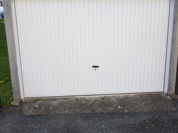 Garage à louer - Saint-Pierre-lès-Nemours (77140) 
