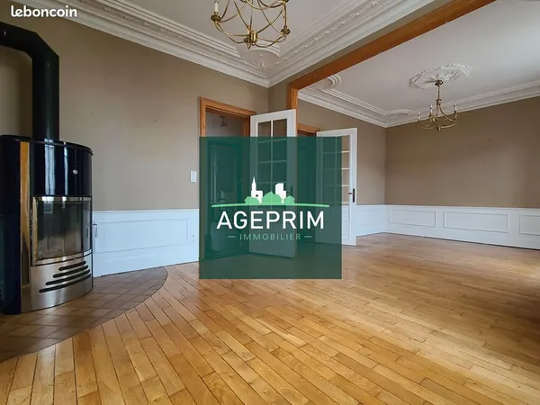 Maison 7 pièces 160 m² 