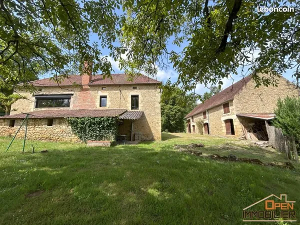 Maison 8 pièces 161 m² 