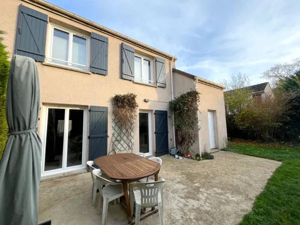 Maison 6 pièces 102 m² 